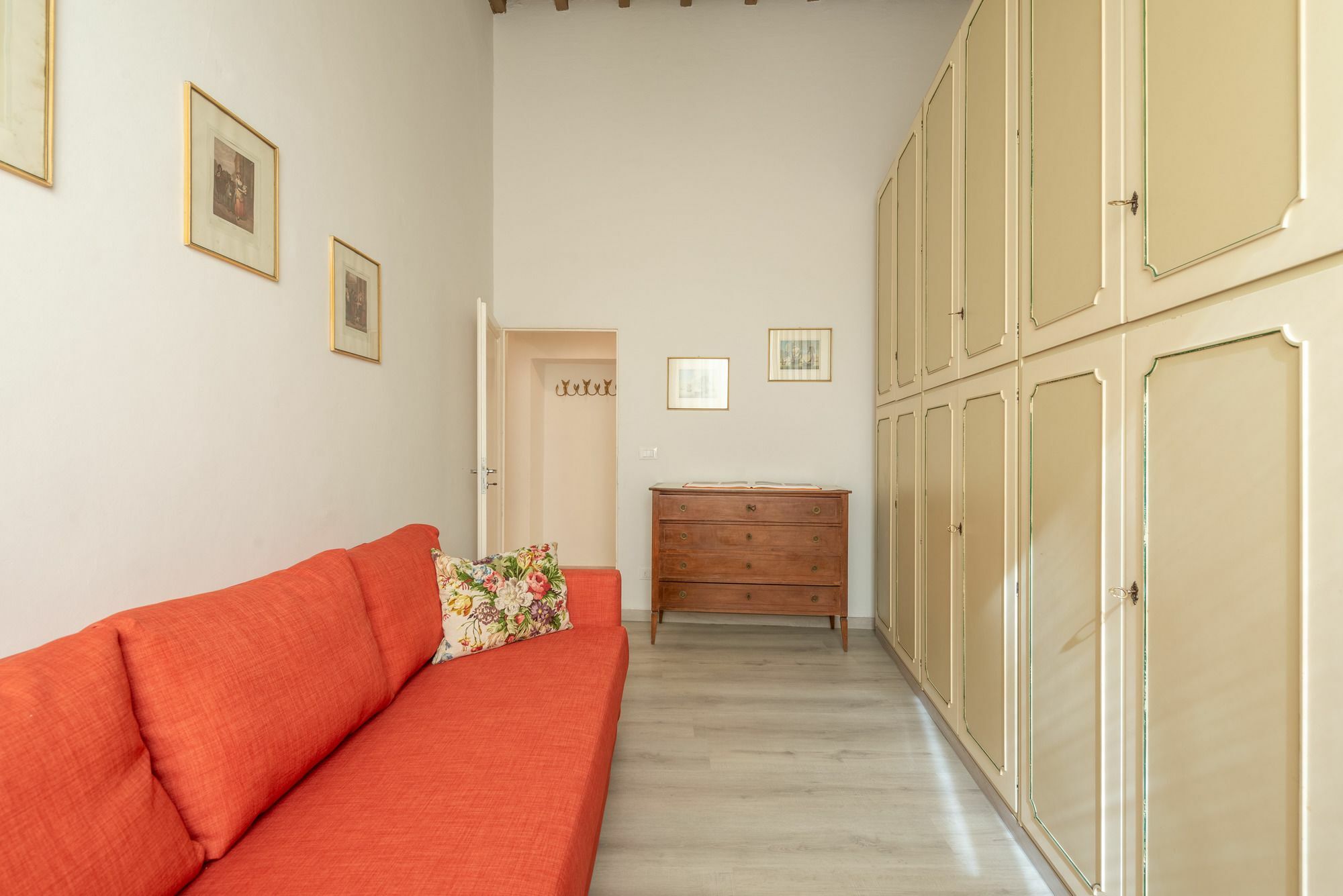 Santo Spirito 2 Bedrooms ฟลอเรนซ์ ภายนอก รูปภาพ