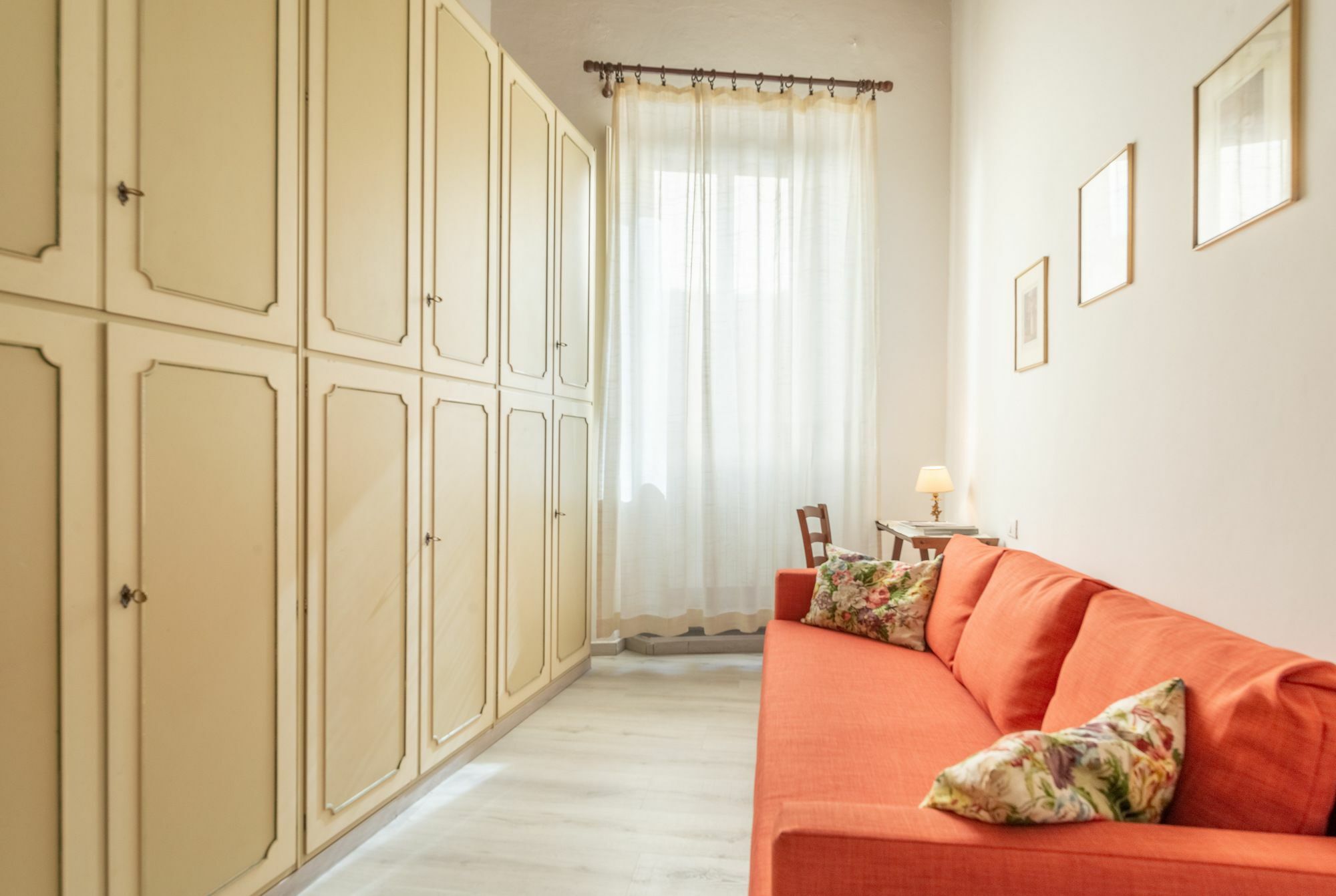 Santo Spirito 2 Bedrooms ฟลอเรนซ์ ภายนอก รูปภาพ